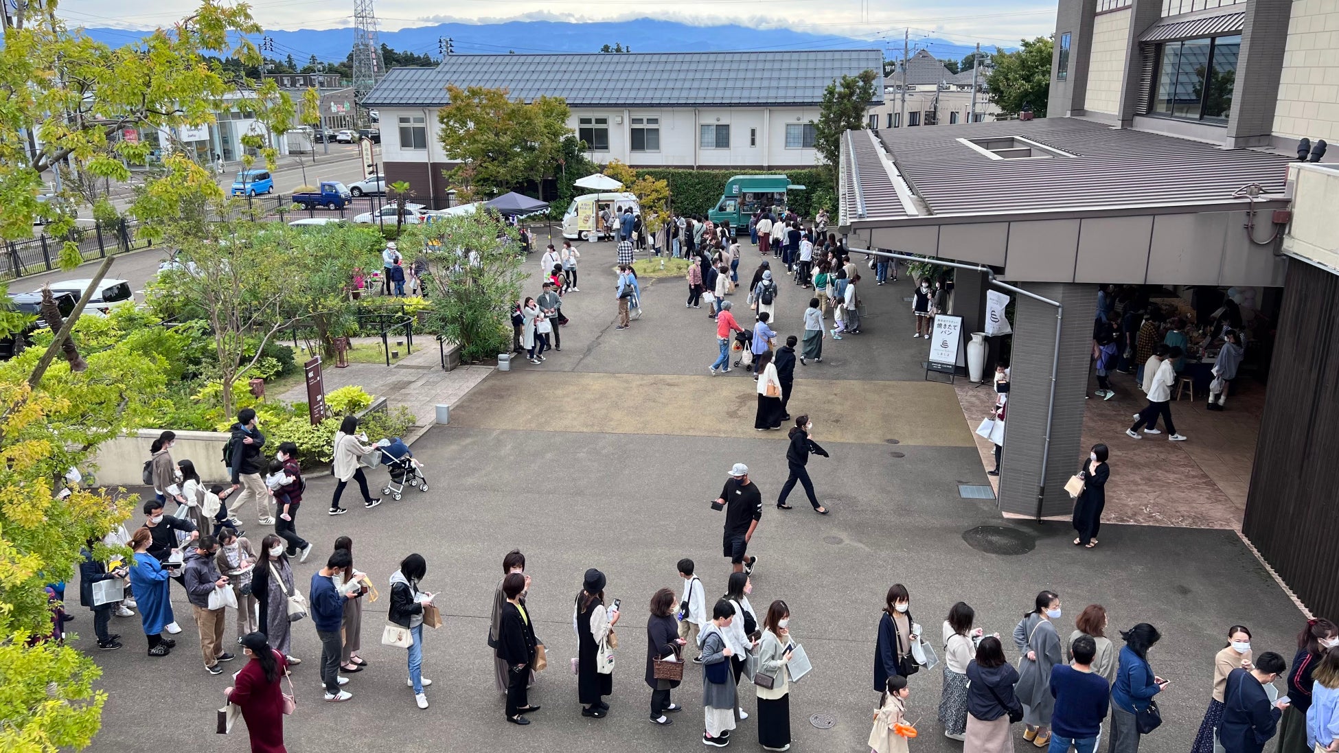 新鮮なお刺身で焼肉!? 富山湾の新鮮な海鮮を炙って食べる魚料理の新定番「炙り焼き魚」（あぶりやきうお）が『海集丸』（富山県高岡市）の新メニューとして8月24日（木）からスタート!!