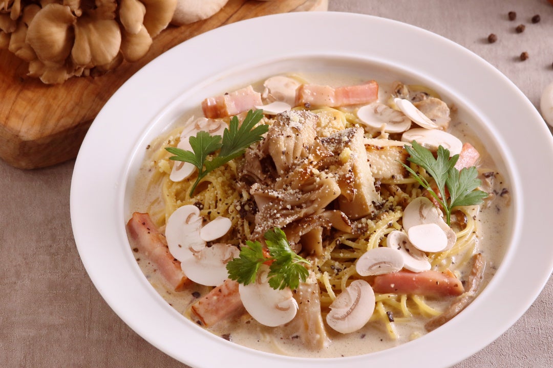 一皿で和栗モンブランと安納芋モンブランを楽しみ尽くす秋味覚パンケーキ、バタースコッチソースが隠し味のコク旨“蜜芋”タルトが新登場！ビブリオテークのモンブランフェア