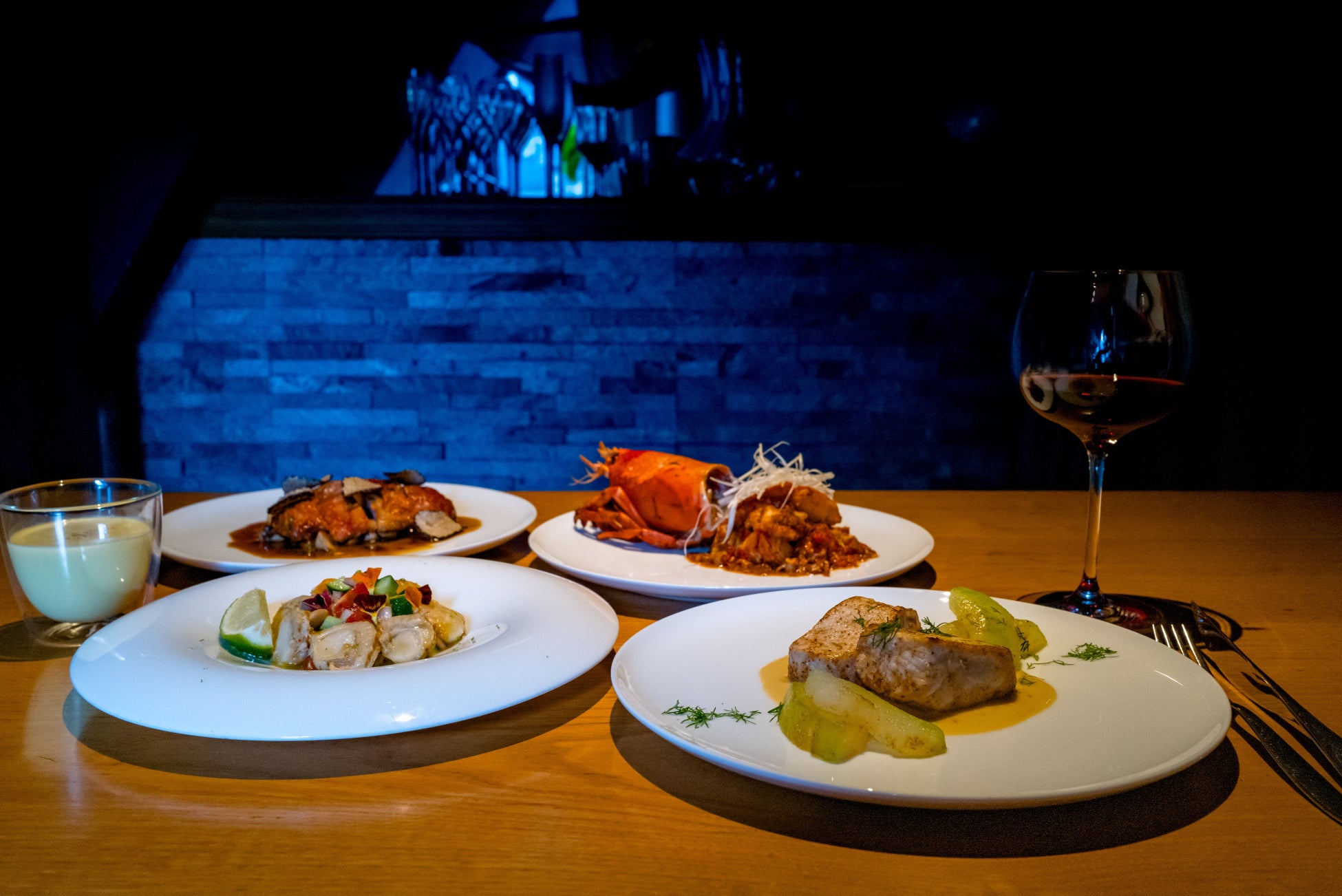 ギリシャやイタリア、スペインなど、美食が揃う地中海エリアを横浜で体感　「グルメパレット ～地中海フェア～」　コンパスの新料理長が希少なチーズなど厳選食材を巧みに演出