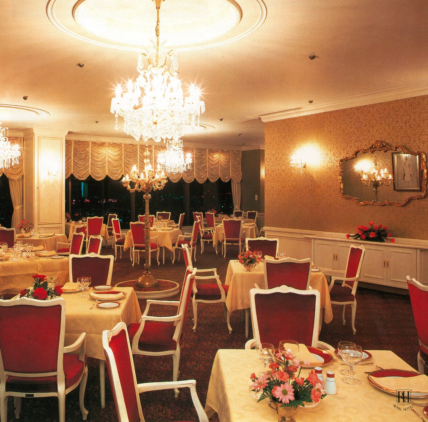 【ホテルメトロポリタン】2024 おせち料理10月1日（日）よりご予約受付開始