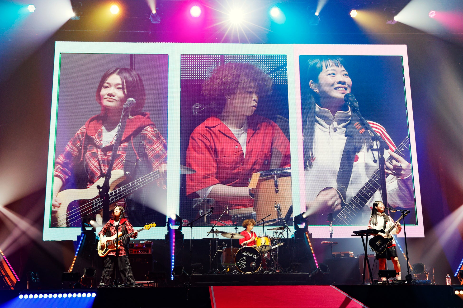 2023年1月に日本武道館で開催されたCDデビュー10周年記念ライブ『SHISHAMO NO BUDOKAN!!! 〜10YEARS THANK YOU〜』が早くも「ライビュー！」に登場！