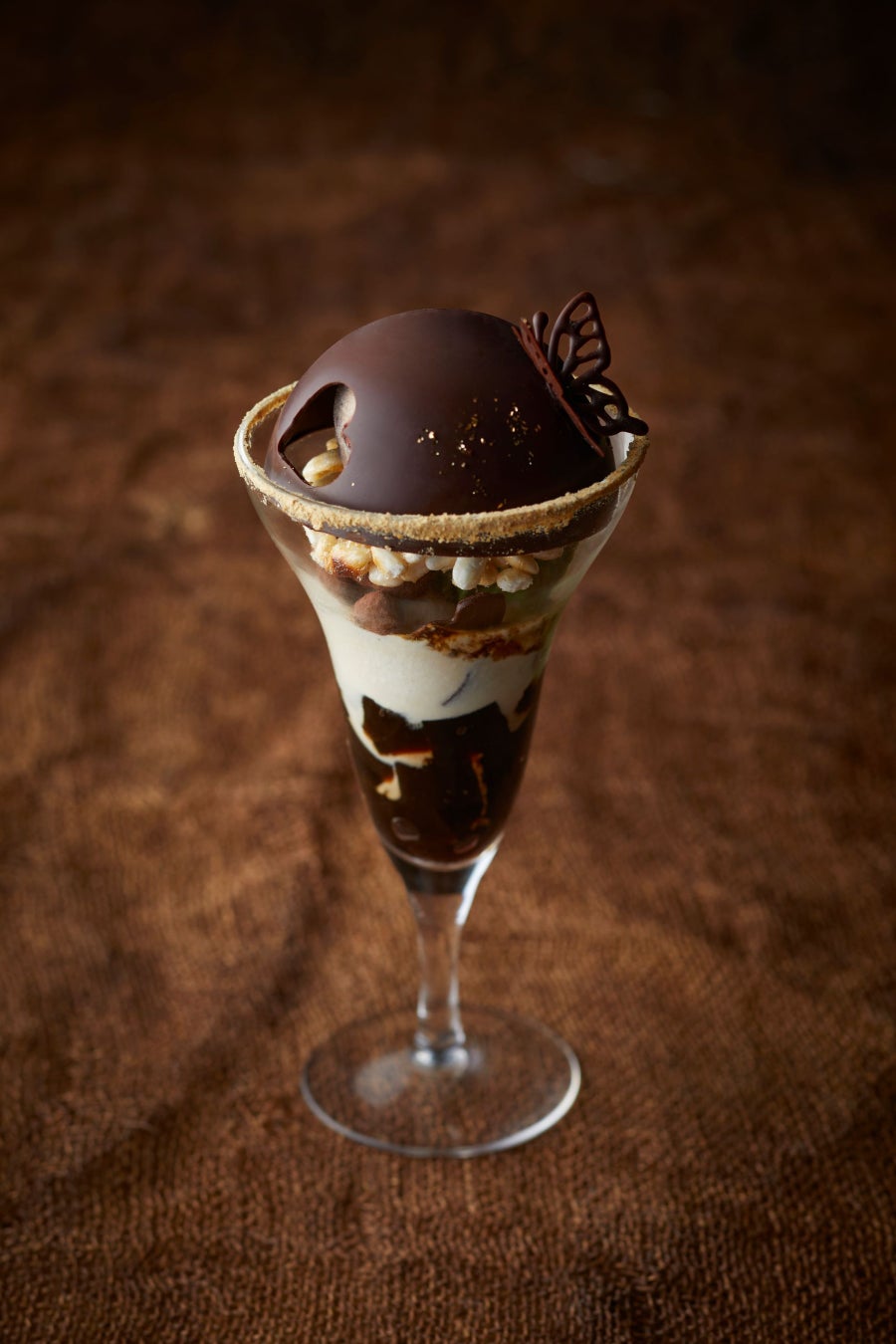 -8℃でプリンそのものを凍らせた新しいプリンの形が誕生　
プリン研究所初の実店舗が銀座「イグジットメルサ」に
10月2日オープン　
～オープン記念特典でオリジナルスプーンをプレゼント～