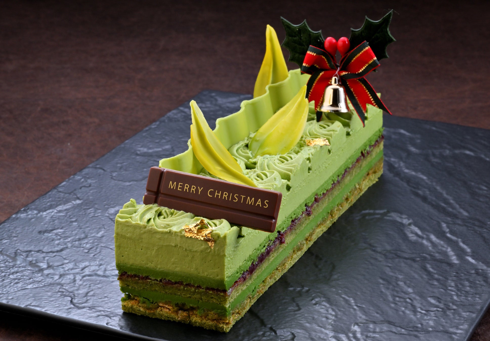 【ホテル日航福岡】食卓を彩るクリスマスケーキが本年も登場！