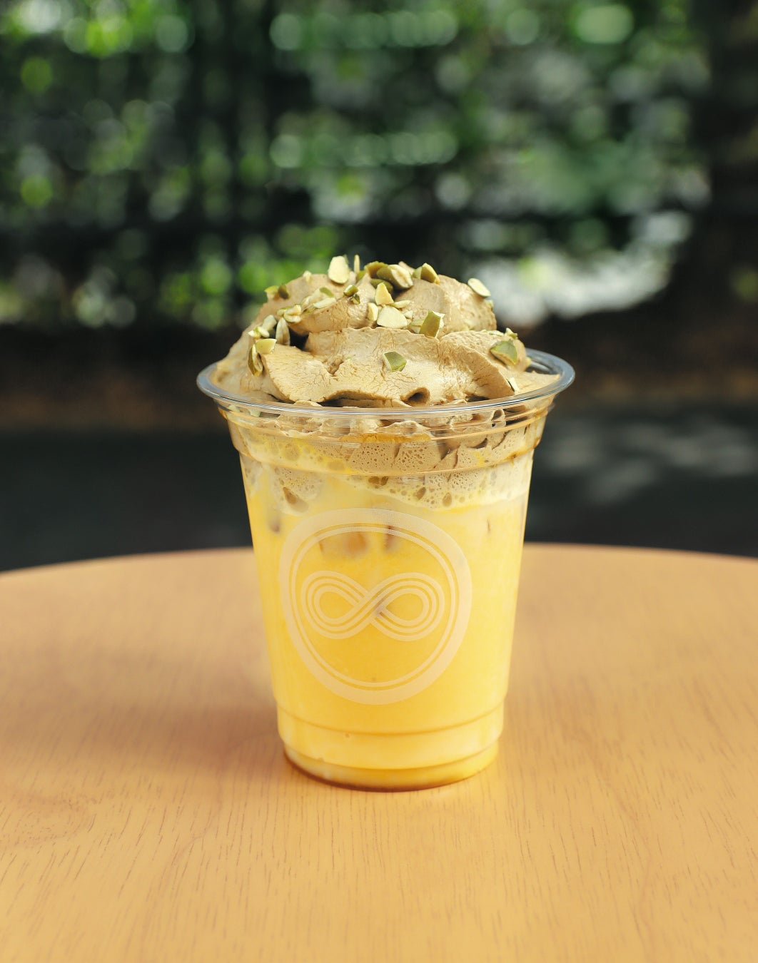 お客様の更なる利便性向上のため、店頭でのバーコード決済を全店舗に導入!10月2日(月)より店頭レジでのお支払い方法に「d払い」「楽天ペイ」「PayPay」「au PAY」を追加