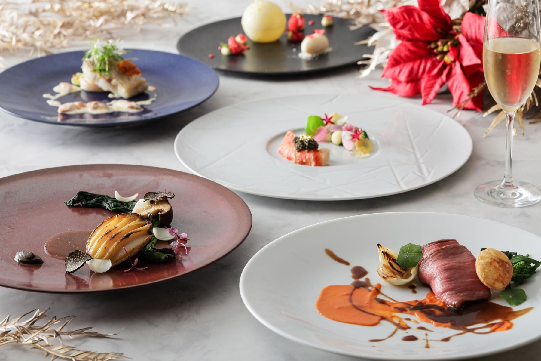 フレンチレストラン「RPR」キャビアやオマール海老、黒毛和牛など厳選された食材によるクリスマス限定、全14品のスペシャルコース「Noël ノエル」本日より予約開始