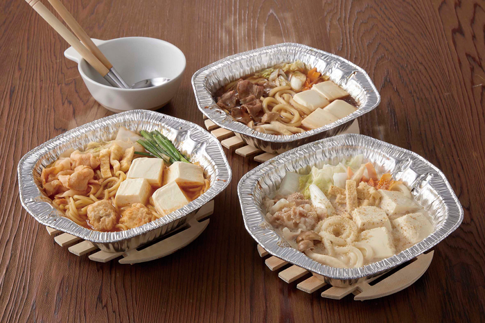 なんかおいしくてもちもちした「ちいかわ」のまんまる焼き発売！
ちいかわ、ハチワレ、うさぎなど
全8種のホログラム加工シール付き！