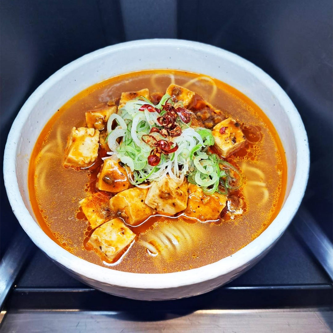 【キル フェ ボン】テイクアウト専門のドリンクスタンド「stand de jus et thé (スタンド ジュ エ テ) 」新作「洋梨とキャラメルのフルージュ」登場！