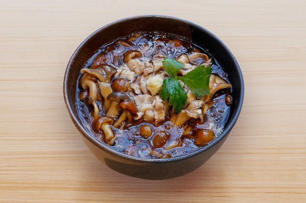 佐伯で食べる習慣のない”アイゴ”のフライ「アイボー」を佐伯市・大分市の飲食店・小売店 計20店舗と連携し提供 「佐伯アイゴウィーク」開催！