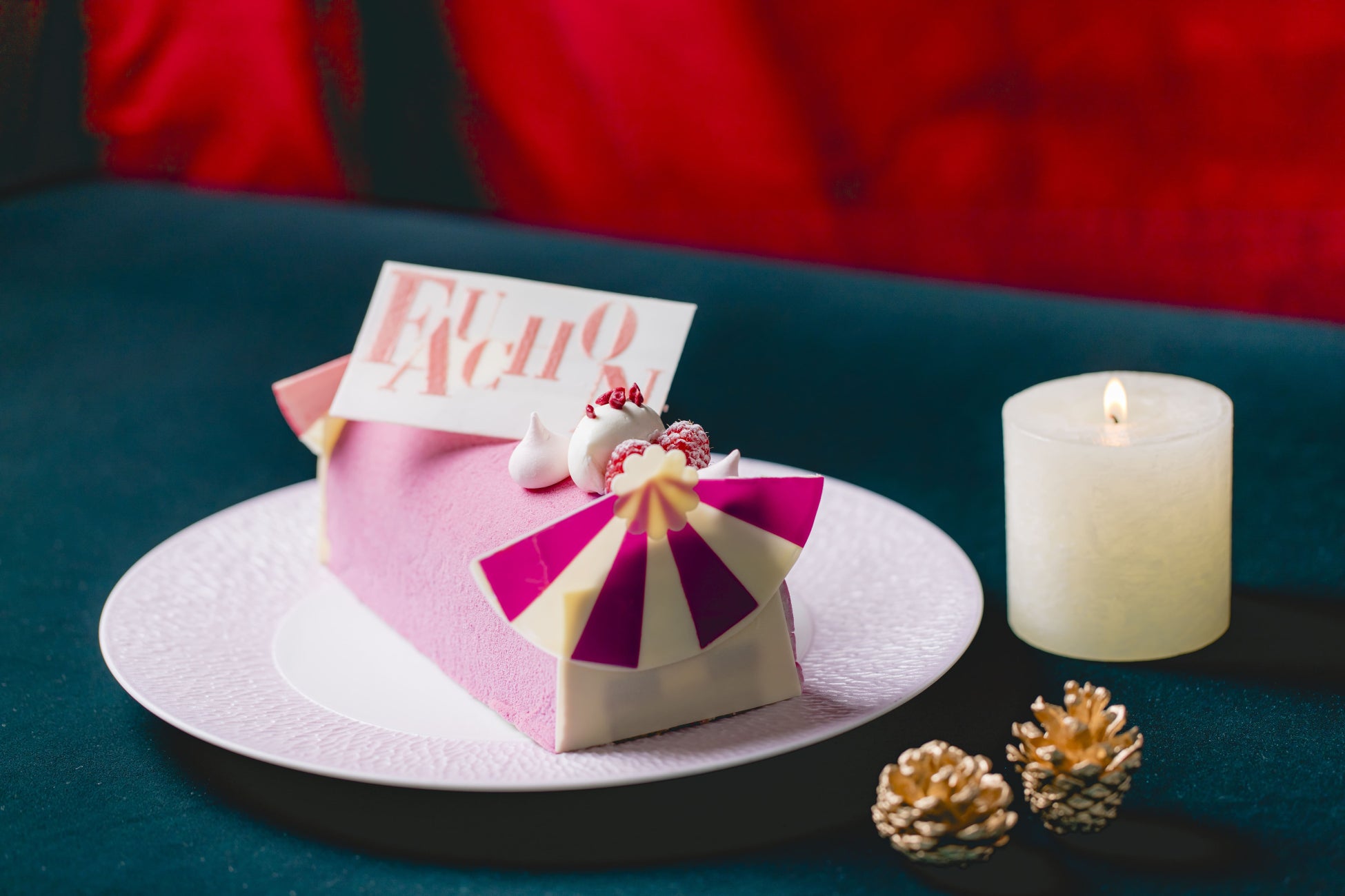 菓子専門ECストア「nagomi.」にて、“飾らない贅沢”をテーマにした3種類のクリスマスケーキを2023年10月14日(土)より販売開始！