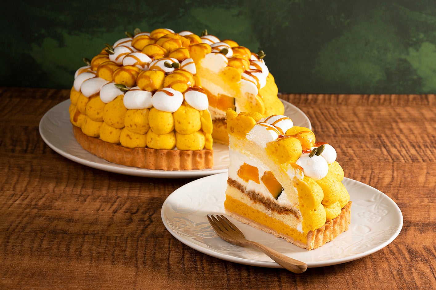 ご好評につきラインナップを拡大！ストロベリー·マンゴーの果肉ごろごろ　フルーツタピオカ！新フレーバー「烏龍ミルクティー」　10月14日(土)から全店で