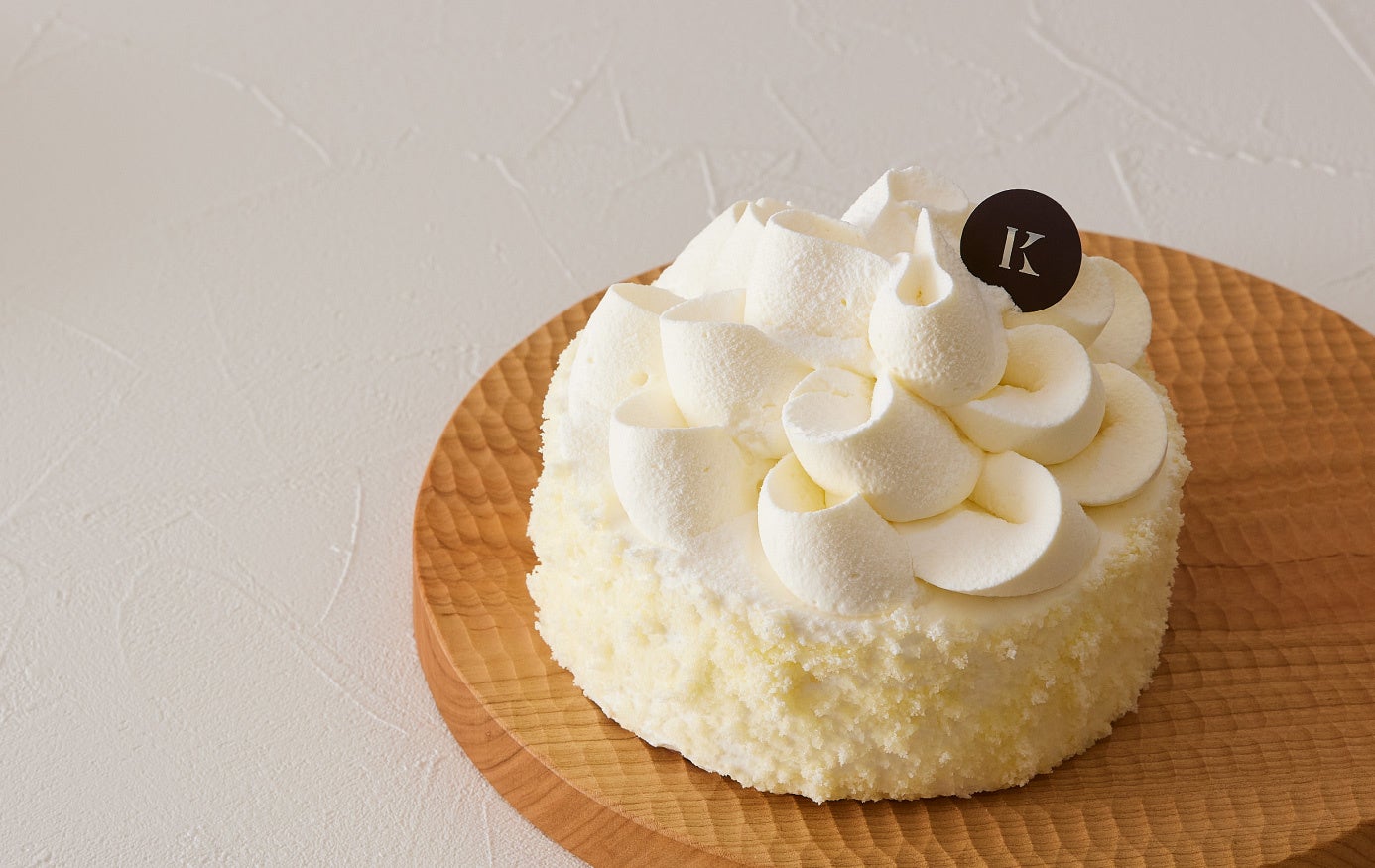 PAPABUBBLE初のアドベントカレンダーや、ピザ・フライドチキンのロリポップも登場　クリスマスパーティを“ワクワク”で彩る、キャンディ・グミ・チョコ全10種