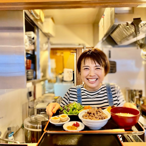 鉱物みたいな琥珀糖「こうぶつヲカシ」九州の素材を使った
「九州のこうぶつヲカシ」が公式オンラインストアに11/2登場！