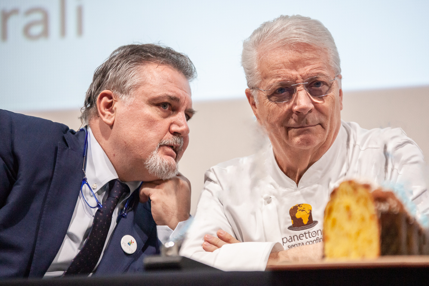 蓬莱泉×King Farm Cafeコラボレーションお酒をじっくり浸した日本酒バウムクーヘンをリリース