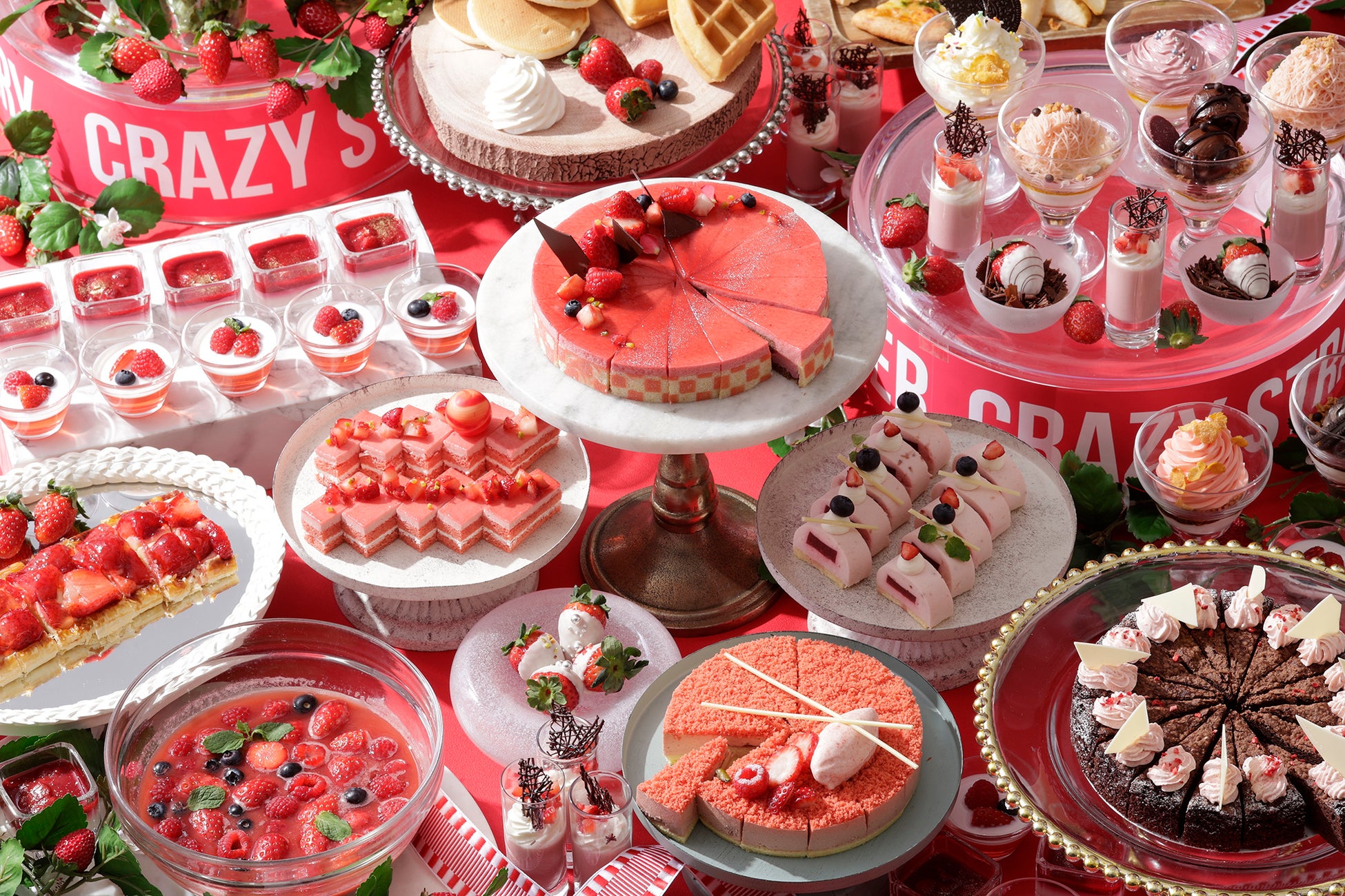 ホテルニューアカオ「Restaurant & Sweets 花の妖精」 期間限定商品クリスマスプレートを12/2より販売開始