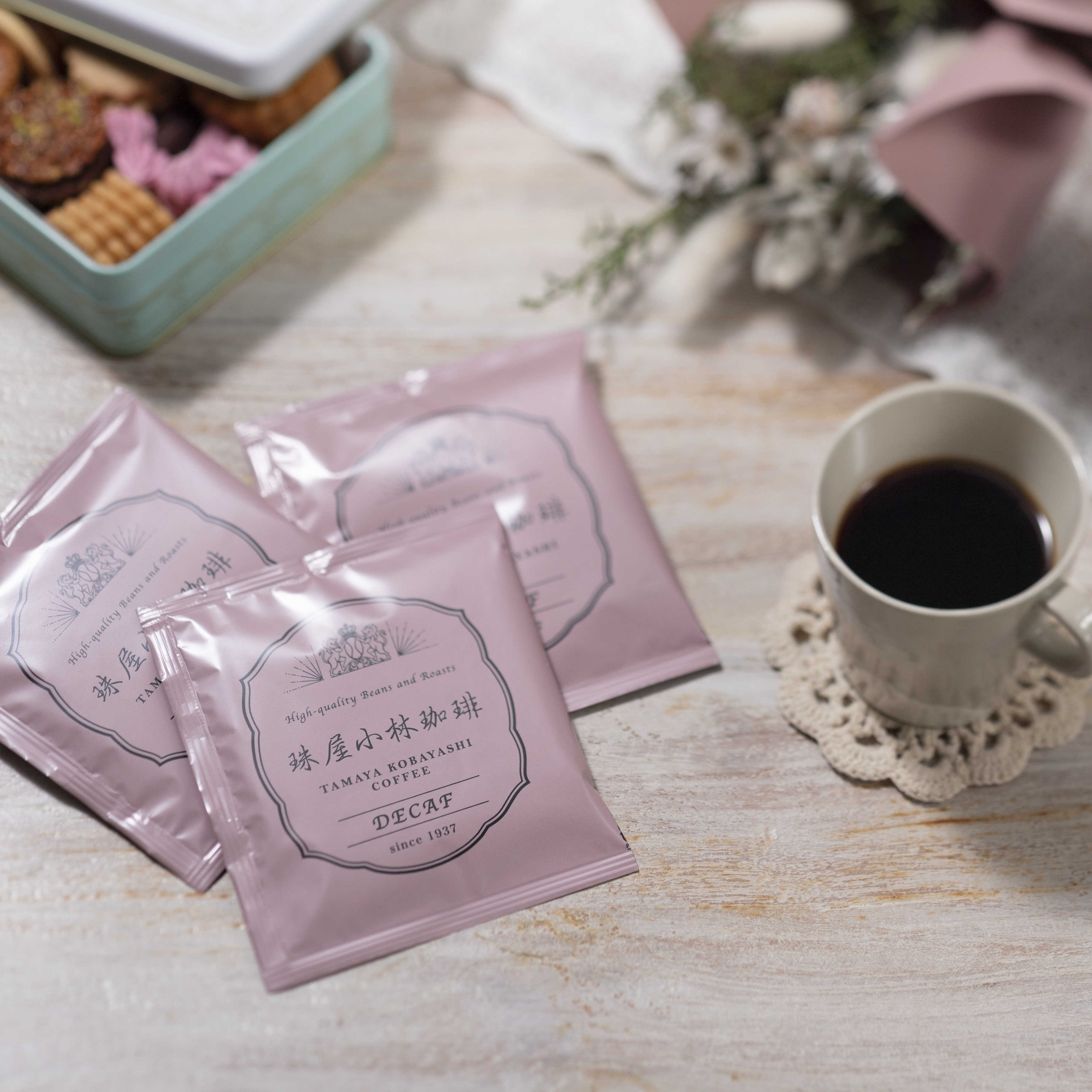 パン好き・ワイン通の方のための
「ワインに合うパンーおつまみプレミアム」
12月15日(金)リニューアル新発売！