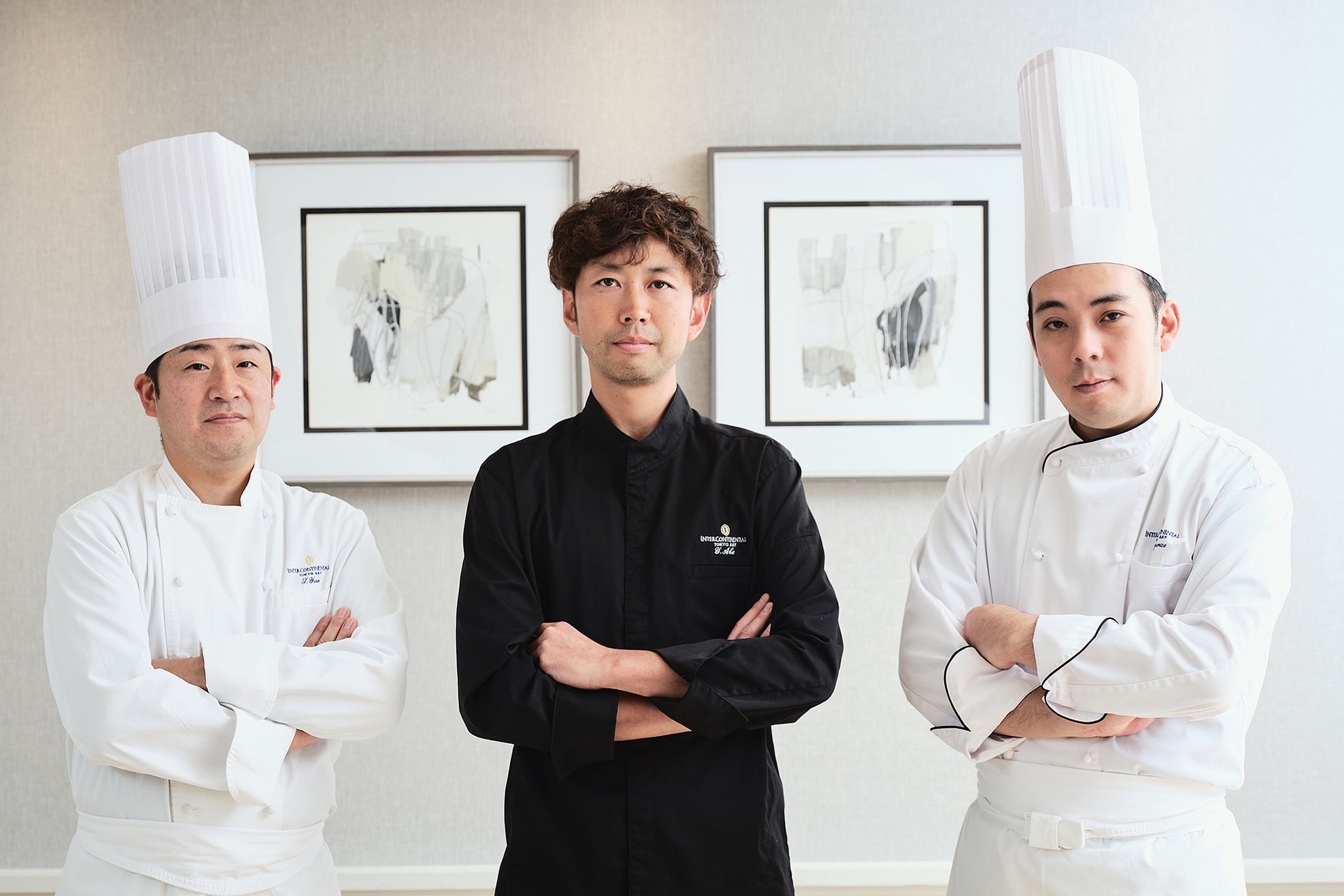 まるで“水彩絵の具の筆を洗うバケツの水の色”なのに
高級パティスリーのケーキのような複雑な味わいの
ピスタチオプリンがプリン研究所 銀座店限定で12/22に発売