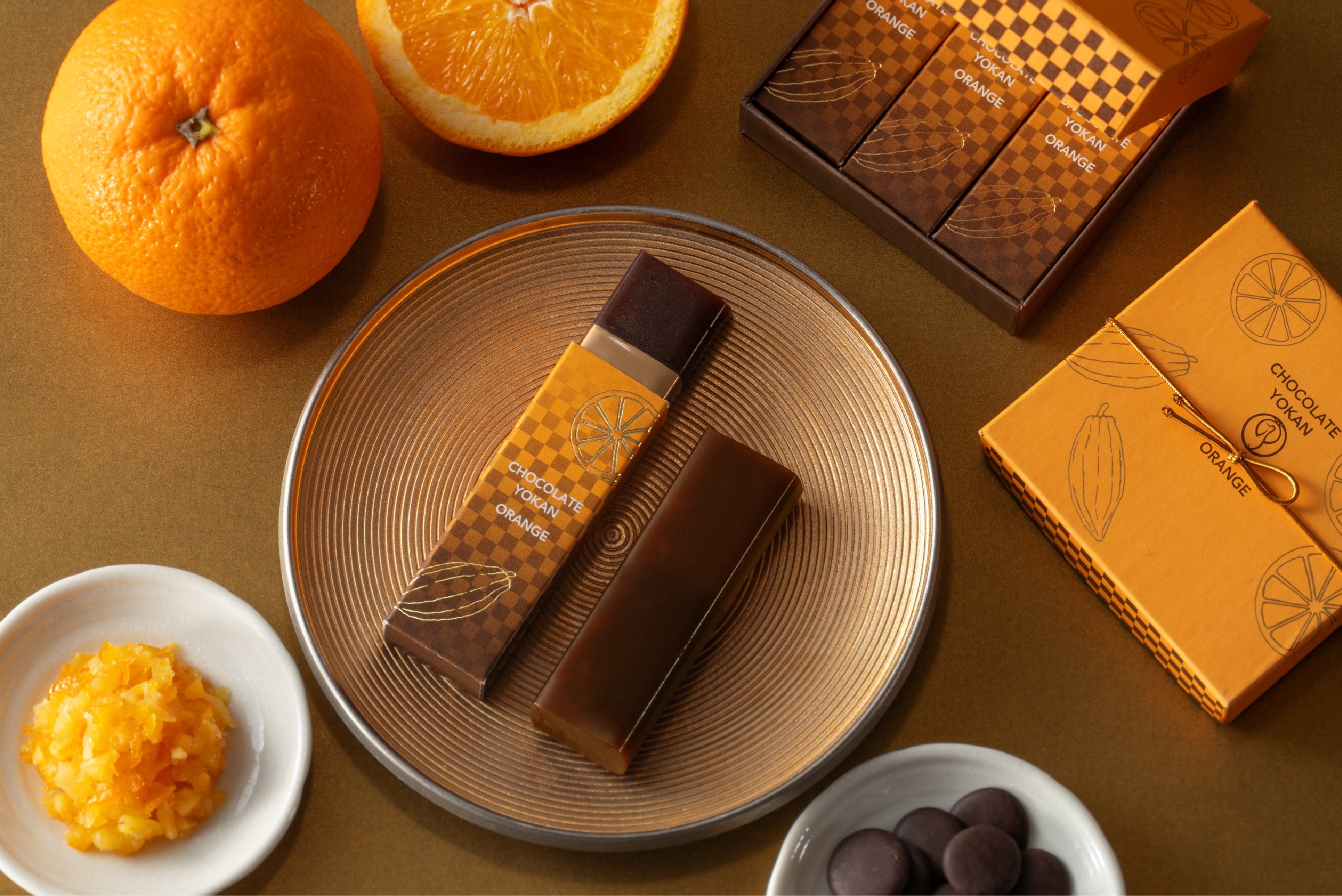 カカオ72%チョコ×国産ネーブルオレンジが和菓子に。「チョコレート羊羹 オレンジ」2024年1月14日（日）新発売。