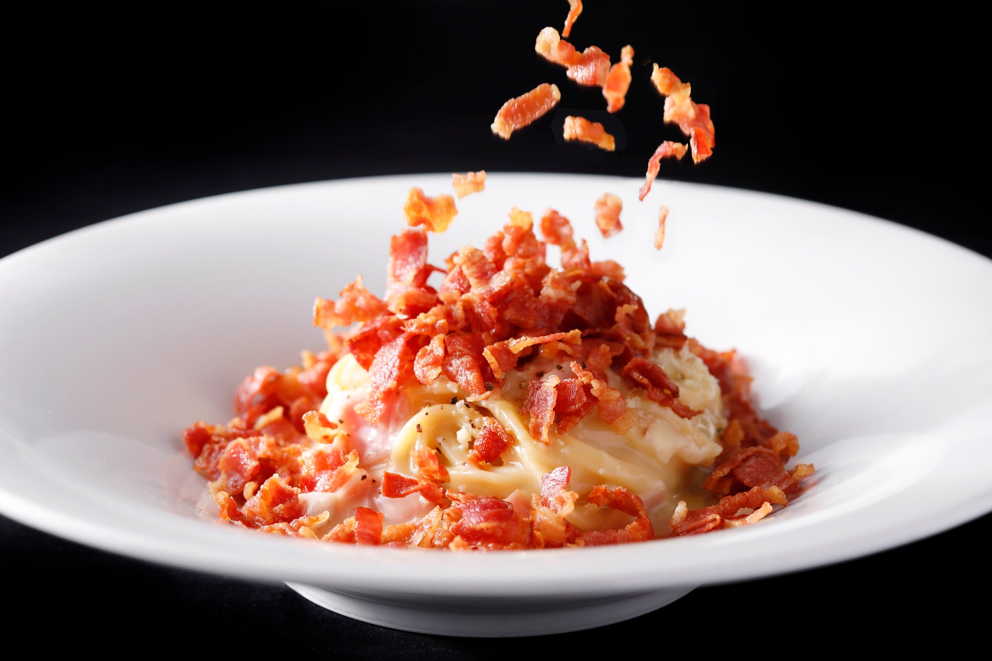 『龍が如く8』×「名代 富士そば」コラボ開始!期間限定コラボメニュー「ミニ丼セット」が登場!