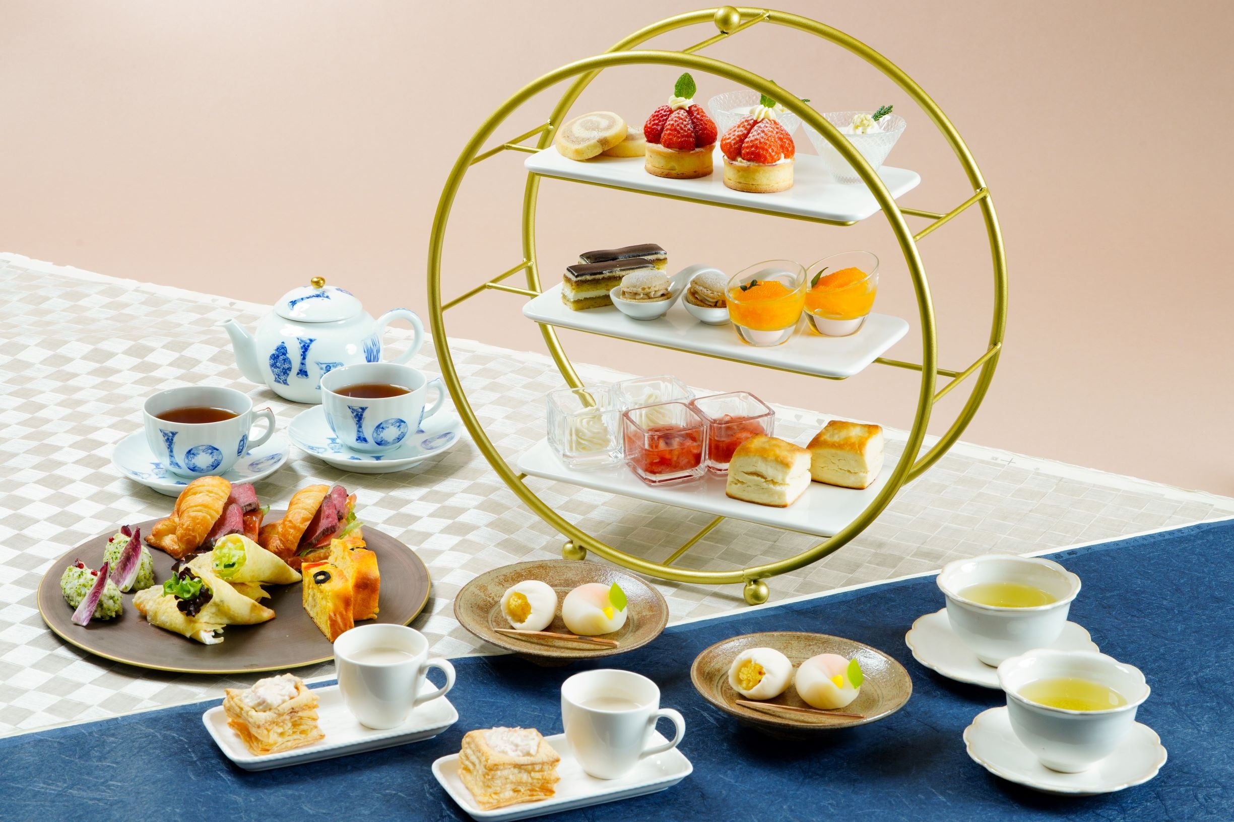 【松江エクセルホテル東急】3種の魅惑のチョコレートを心ゆくまで味わう「バレンタインアフタヌーンティー」開催