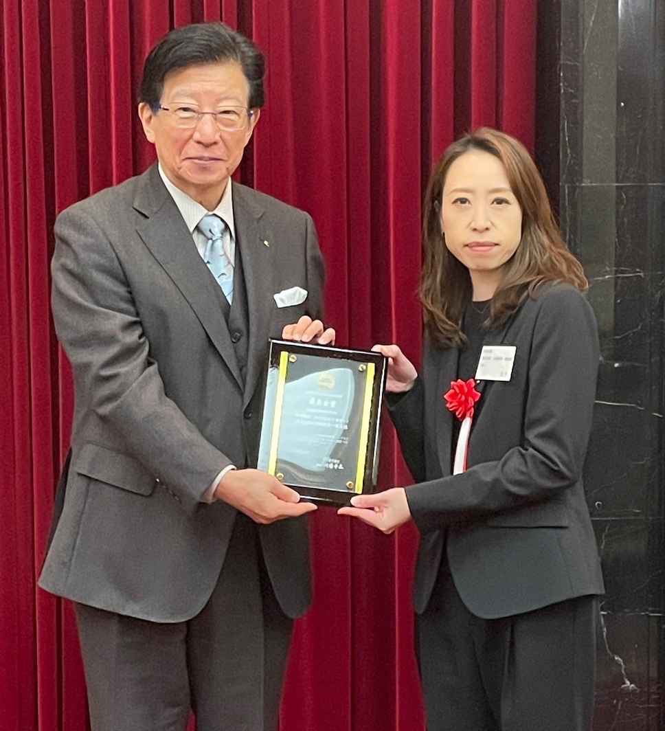 正月太りに！お腹周りの体脂肪、BMI改善にアプローチする
“おいしい”サプリメントが登場！
Makuakeにて1月9日(火)よりお得な価格で先行予約販売開始