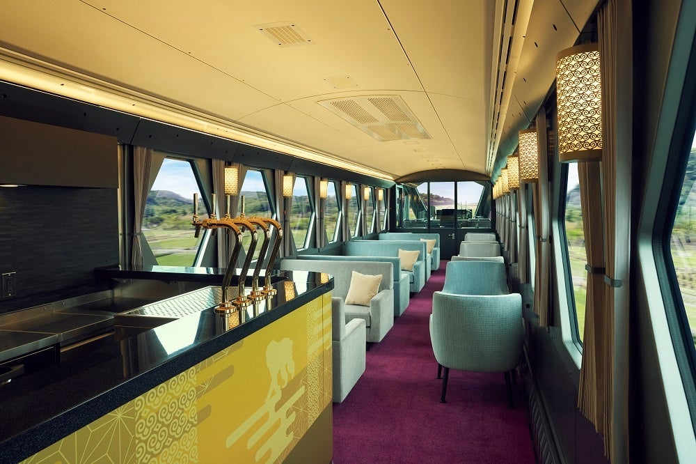 漬物のアキモ、宇都宮餃子会と念願のコラボ商品開発!
宇都宮餃子会監修、白菜漬製造過程の
「もったいない!」から誕生
漬物屋が作った 簡単・美味しい・手づくり 白菜餃子の具を
2月1日(木)より新発売