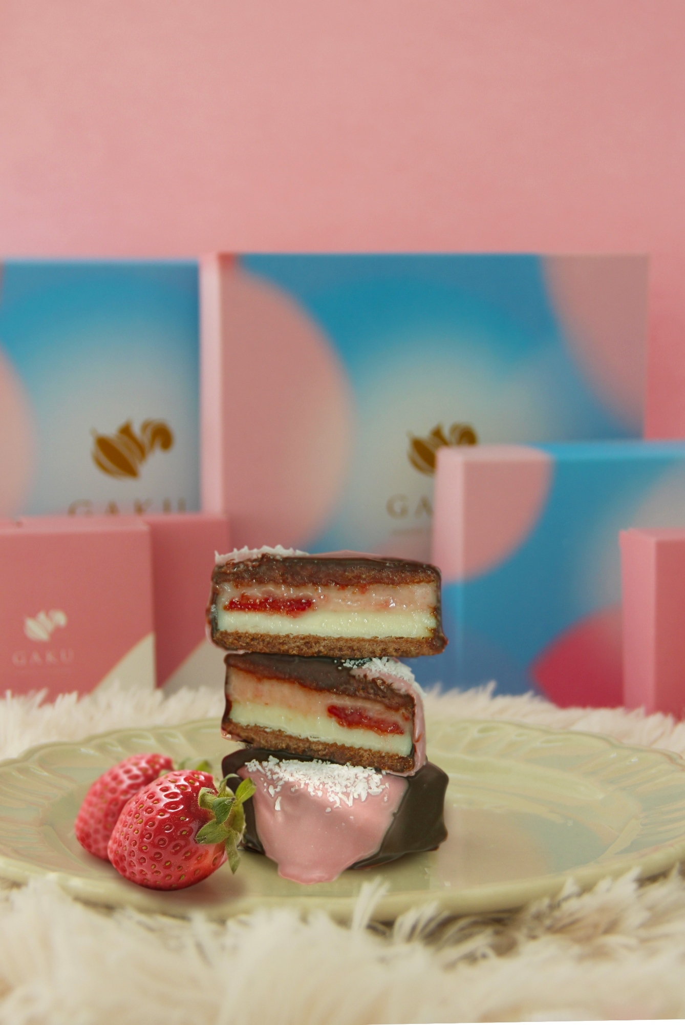 阪急うめだ本店 7階で花に思いを託したチョコレートを集めて「L’Atelier des Fleurs～ショコラと花のスイーツな創作～」