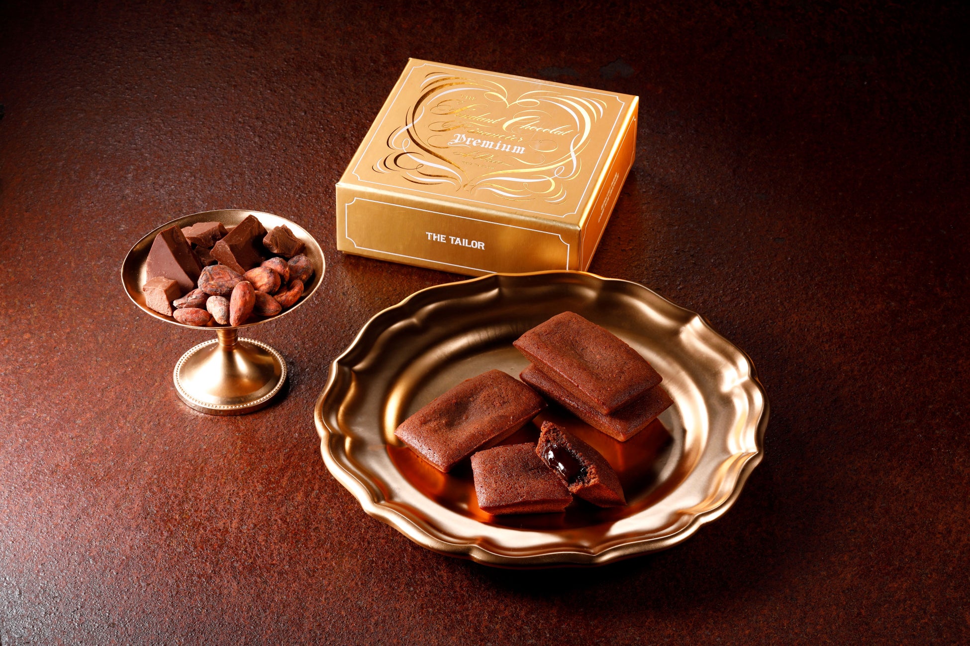 厳選したカカオの香り豊かなチョコレート。【THE TAILOR（ザ・テイラー）】より「ザ・フォンダンショコラフィナンシェ プレミアム」を季節限定で新発売
