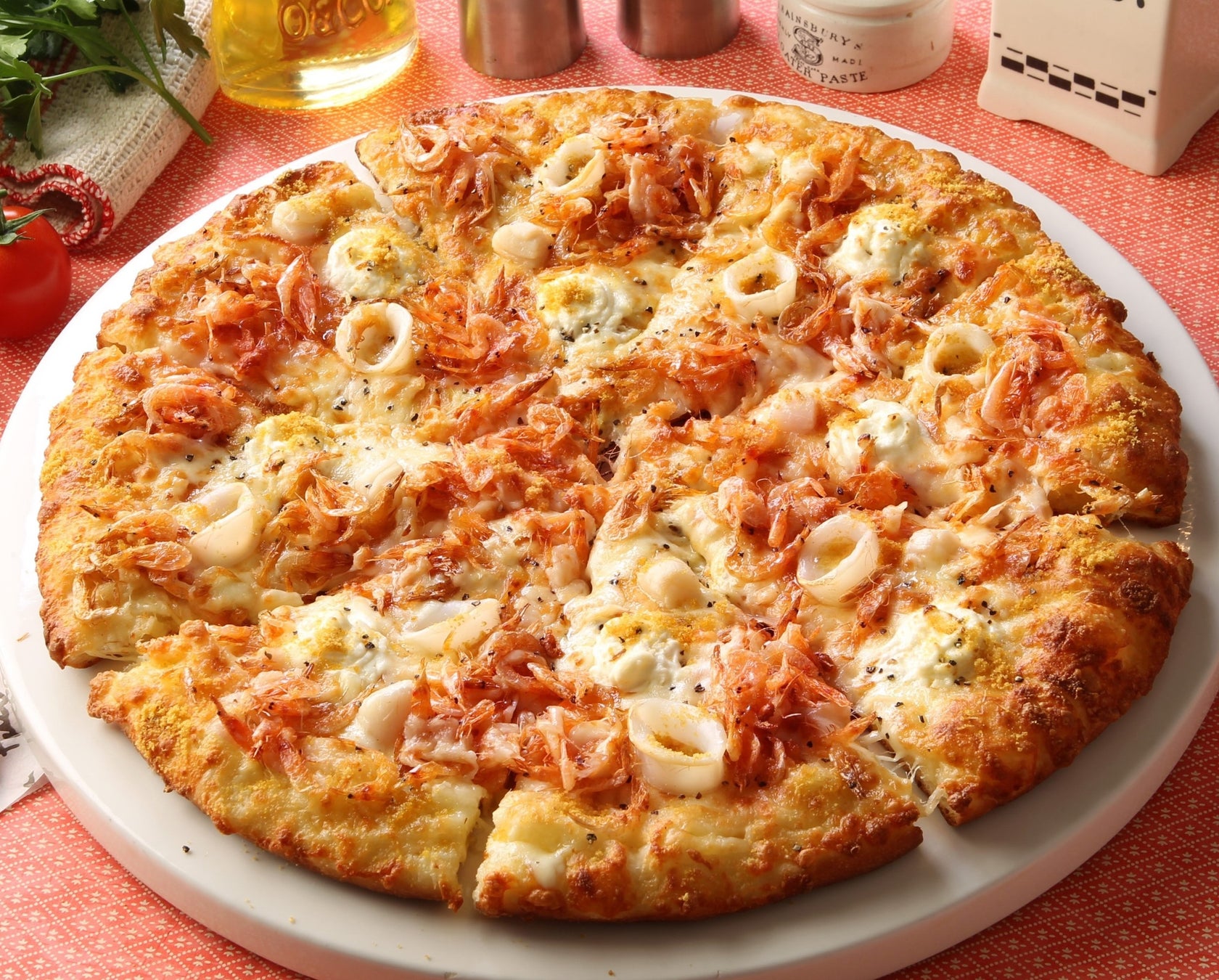 ピザーラから間もなく春一番！桜海老のピザが登場！！　大人気ガーリックピザ『ゲッツ』などが販売終了間近です！！