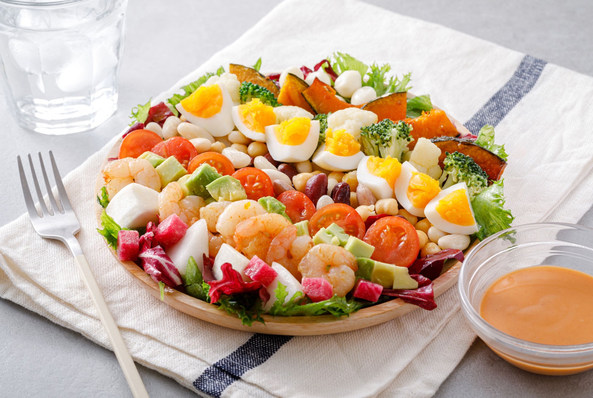 農心ジャパンが高校・大学と連携!辛ラーメンを通して、「食べる」「学ぶ」楽しさを。アレンジレシピの考案やマーケティング授業など、計7校で多彩な企画を実施