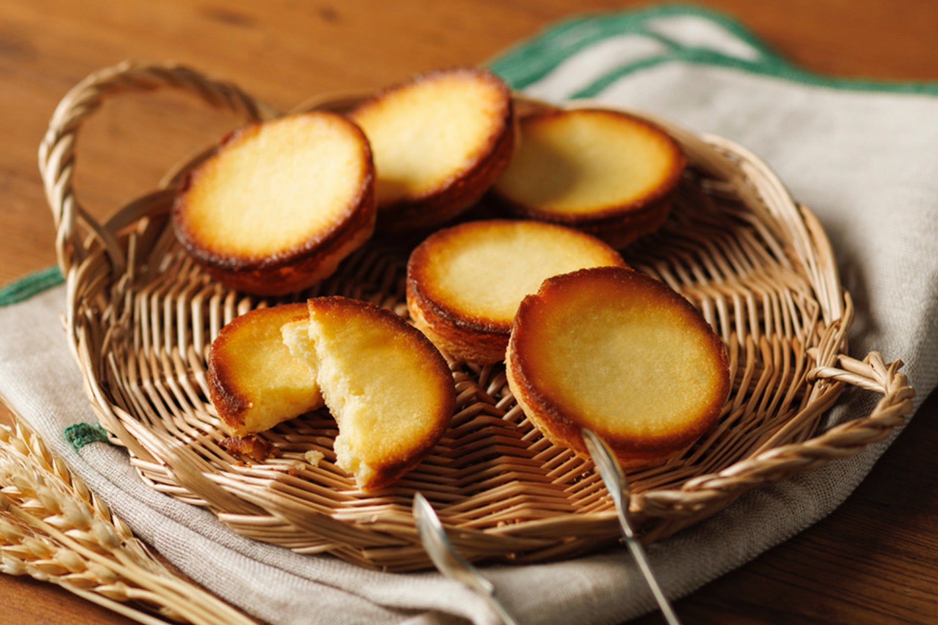 商品を選べない冷凍自販機【めしガチャ】で、超レア高級食材『松阪牛シャトーブリアン(フォアグラ付)』が当たる？!