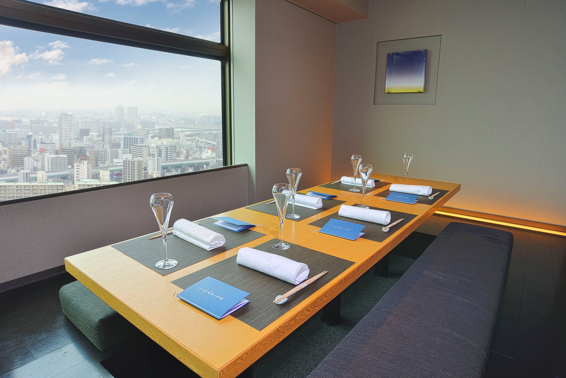 高さ約３００ｍの屋外空間で手ぶらで楽しむBBQ！「ハルカスでソラメシ 食べるで↑BBQ」４月２４日（水）オープン！