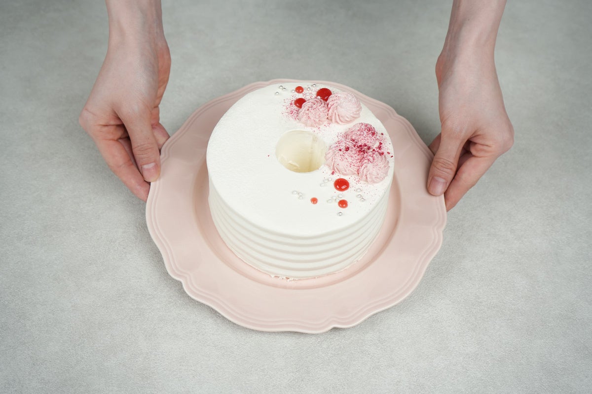 【好評発売中】手作りシフォンケーキ専門店 This is CHIFFON CAKE. から、お母さんへの感謝を伝えるシフォンケーキ2種類が登場！
