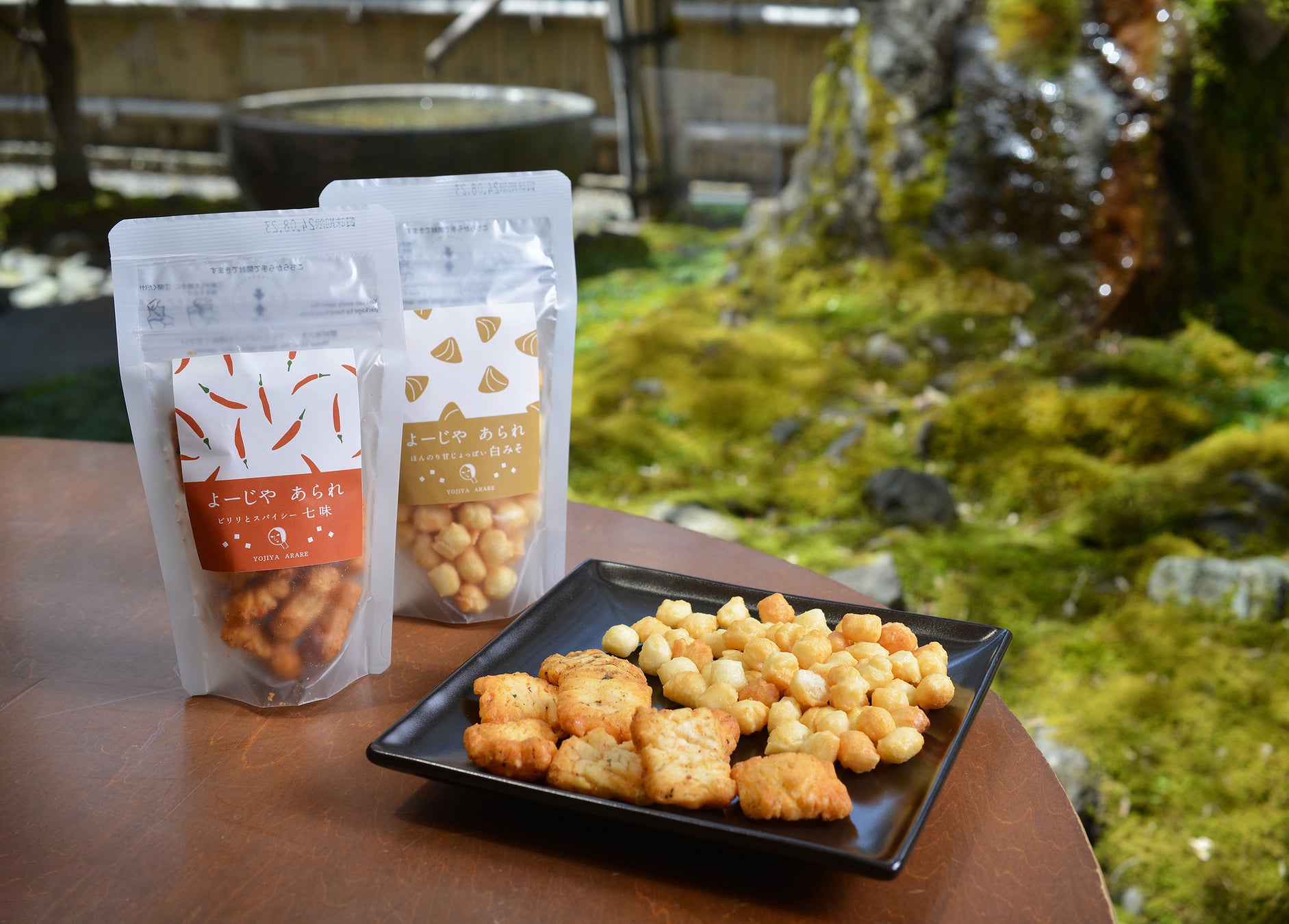よーじやから「白みそ」と「七味」味の「あられ」が新発売！京都駅でGWの手土産にぴったりなお菓子を集めたPOP UPを開催！