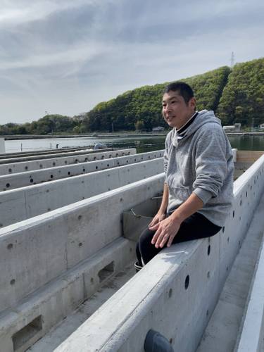【広島ホームテレビ】日本唯一の方法でカキの養殖を追求する生産者に密着