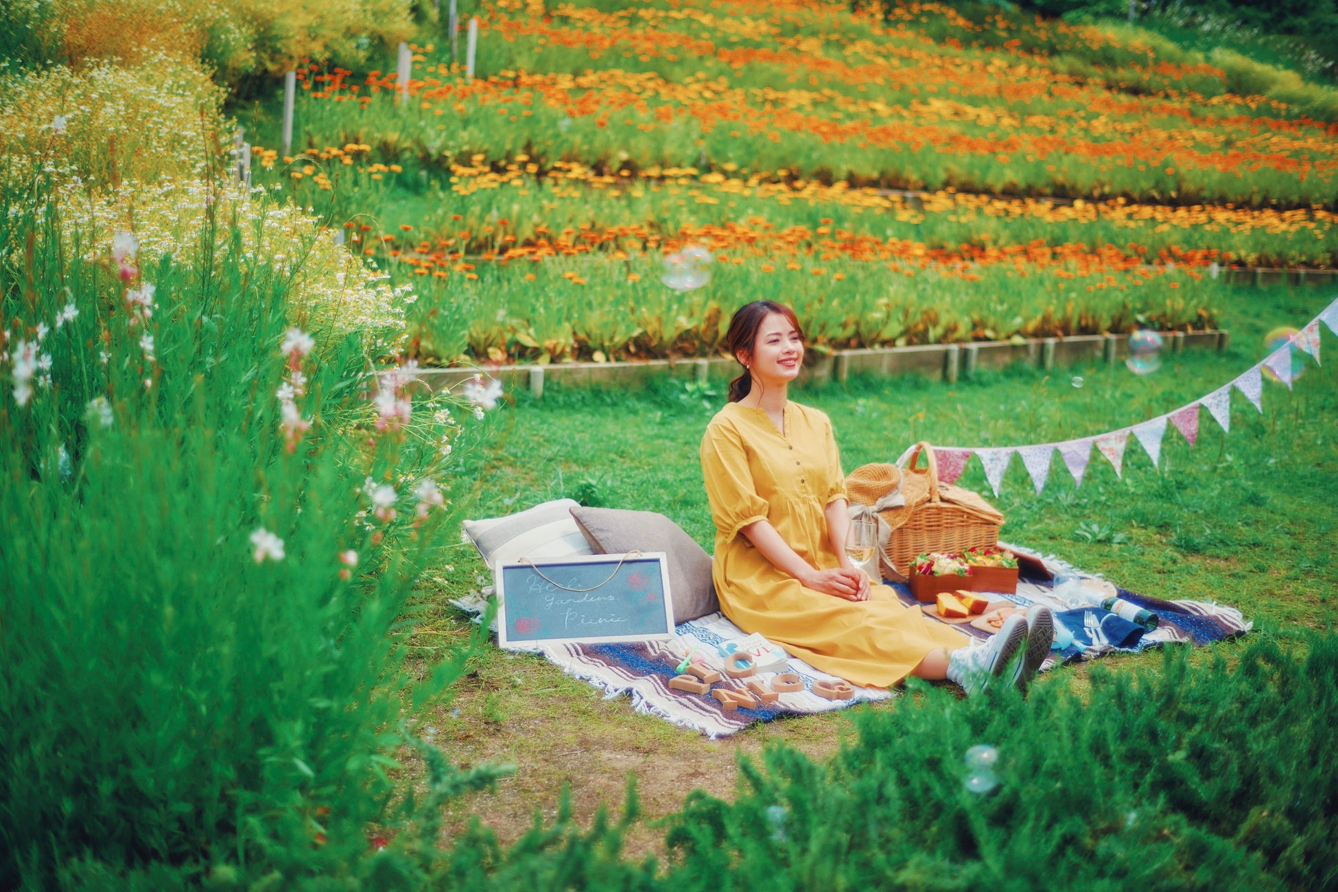 大人気の“手ぶらおしゃピク”企画「Garden Picnic2024」春シーズンのご予約を受付中。おしゃれアイテムをすべてレンタル。華やかなガーデンやロケーションが、上質で特別なピクニックを演出します