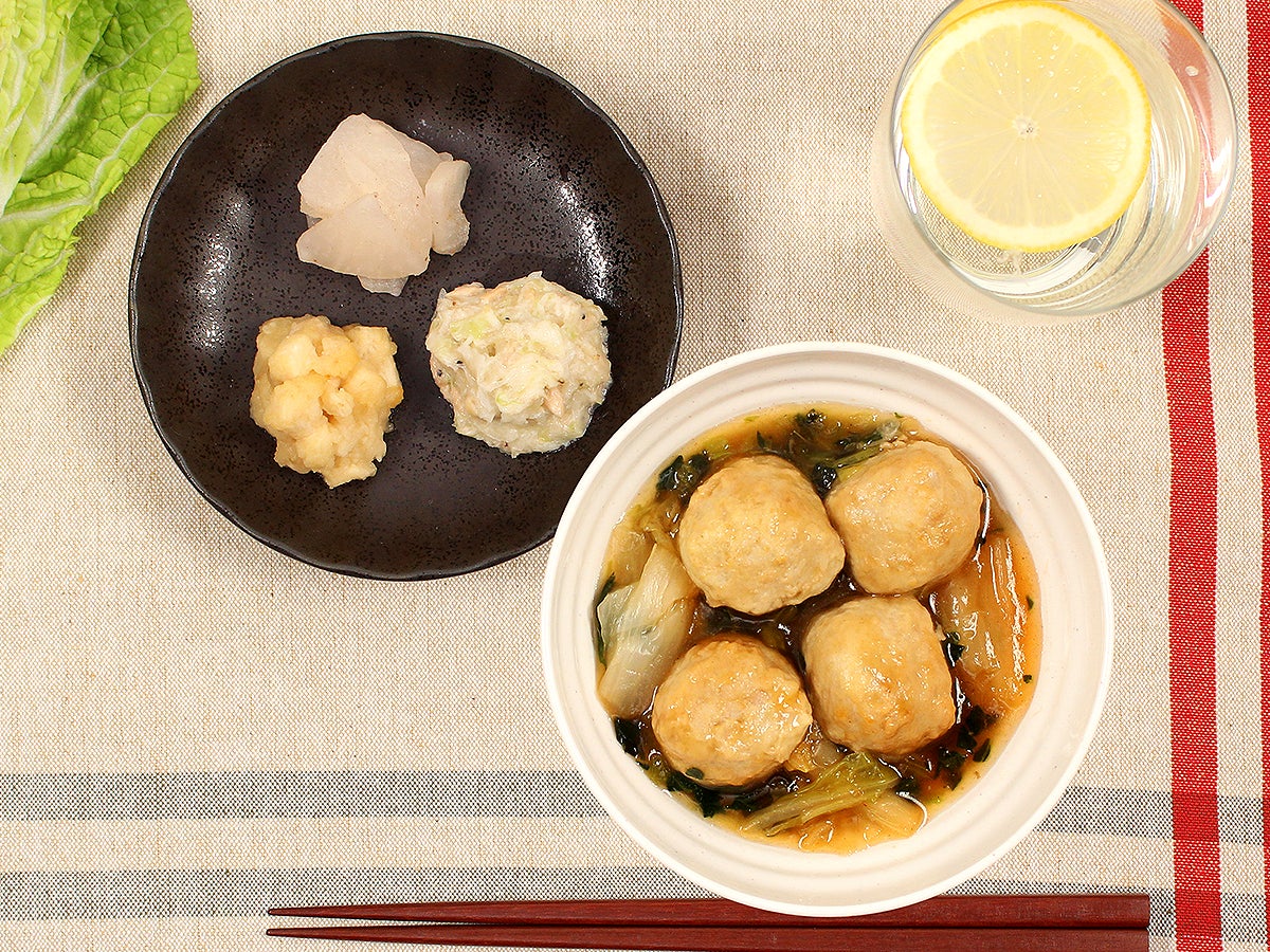 赤柚子が香るさっぱりとした優しい味わい「鶏つみれと白菜の和酢あんかけ」が5月14日（火）ナッシュから新発売