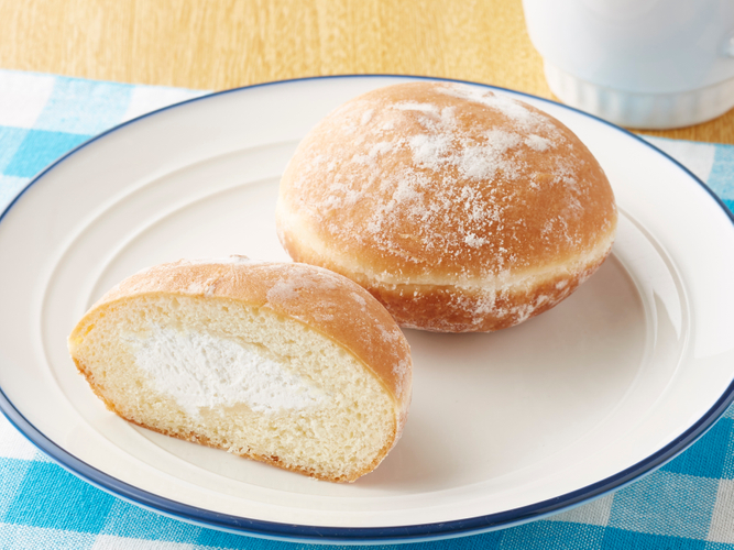 心斎橋PARCO前で開催中の「Beer Park Midousuji」にいろいろなビアボールが楽しめるビアボールガーデンが期間限定でオープン