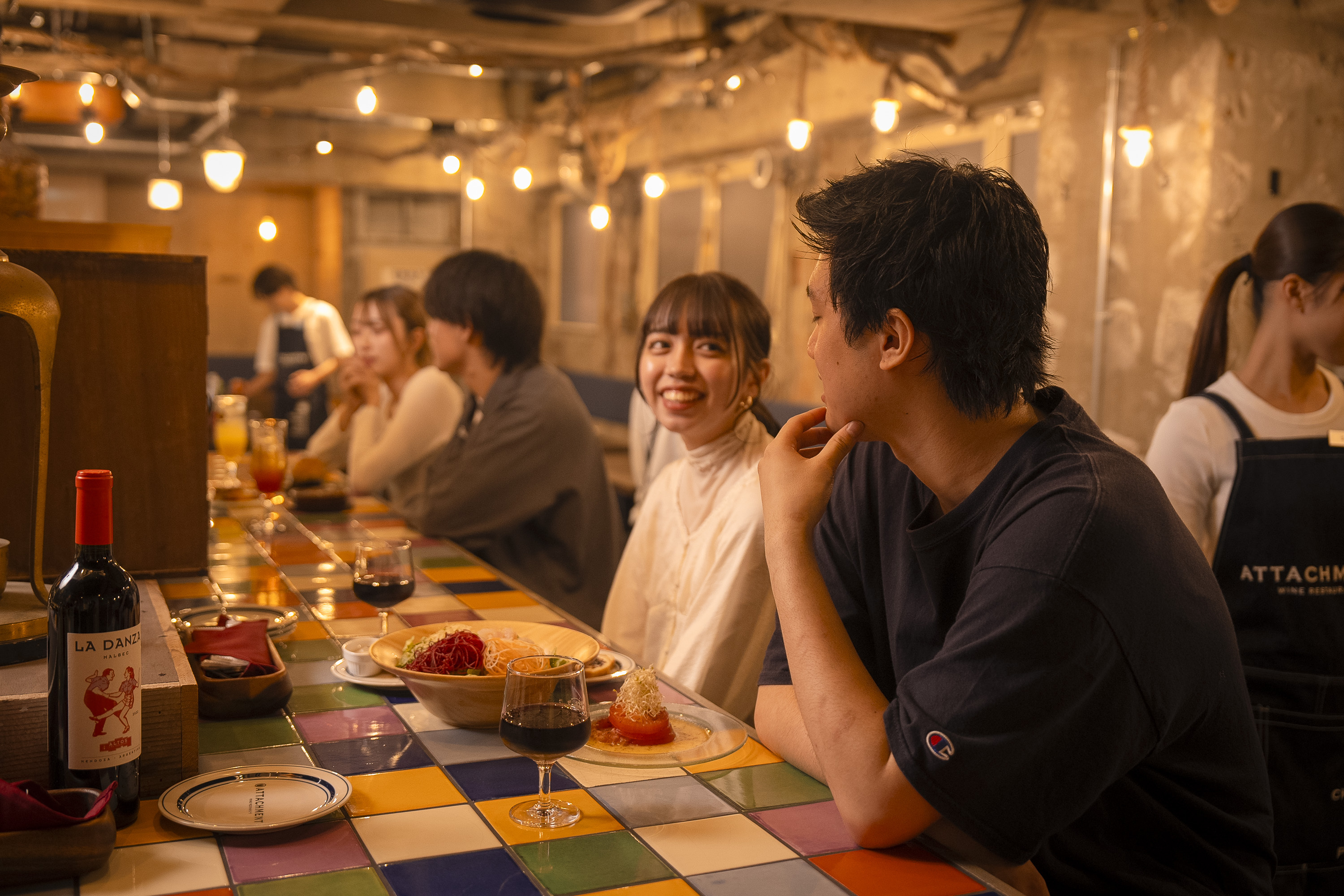 カプコンカフェ 池袋店＆梅田店　ダンテやネロたちが帰ってきた！　「デビル メイ クライ」シリーズとのコラボレーションが開催決定