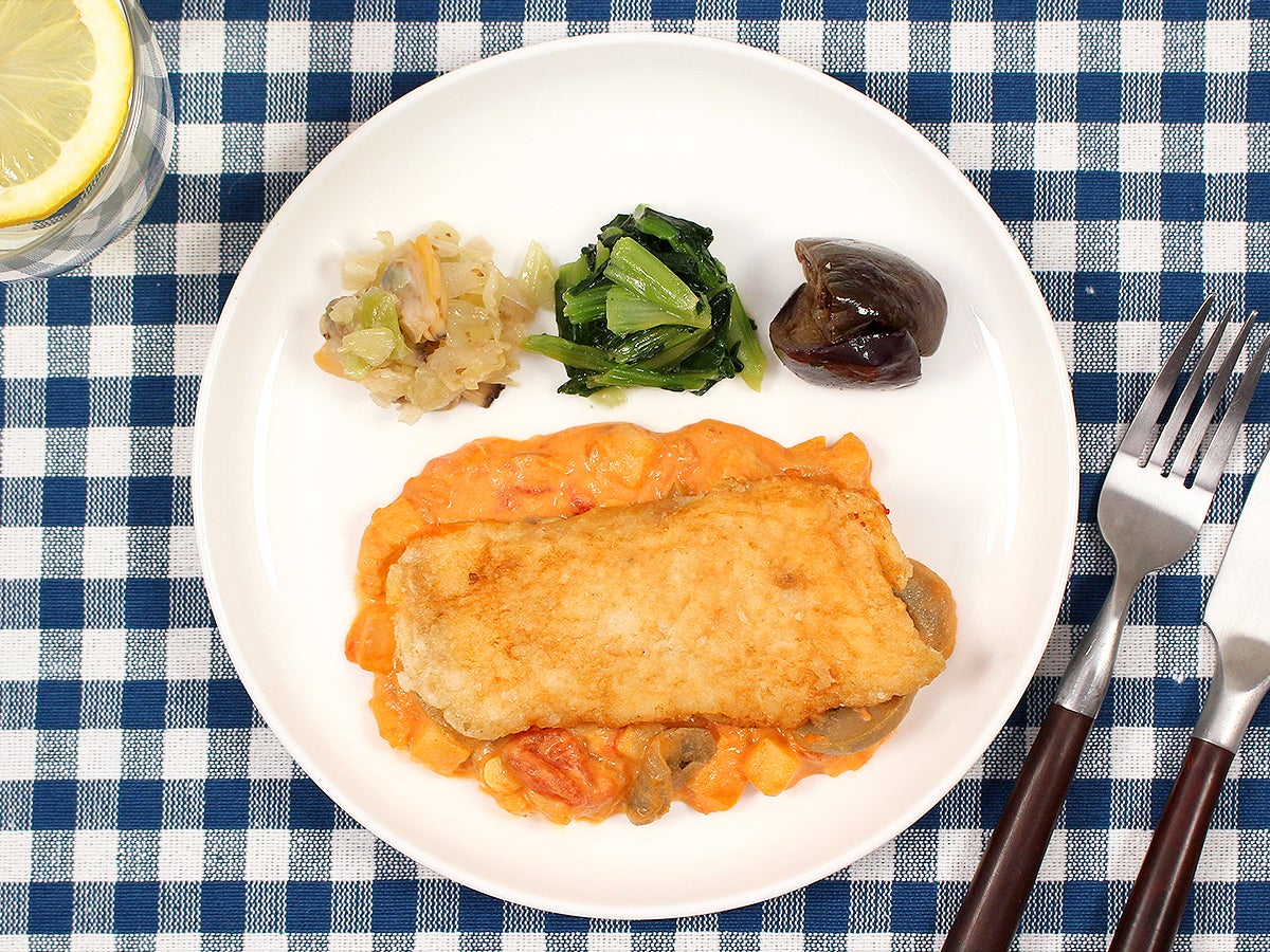 こってりピリ辛好き必見！にんにくとラー油がガツンと効いた「香味ソースの雲白肉」がナッシュから新発売