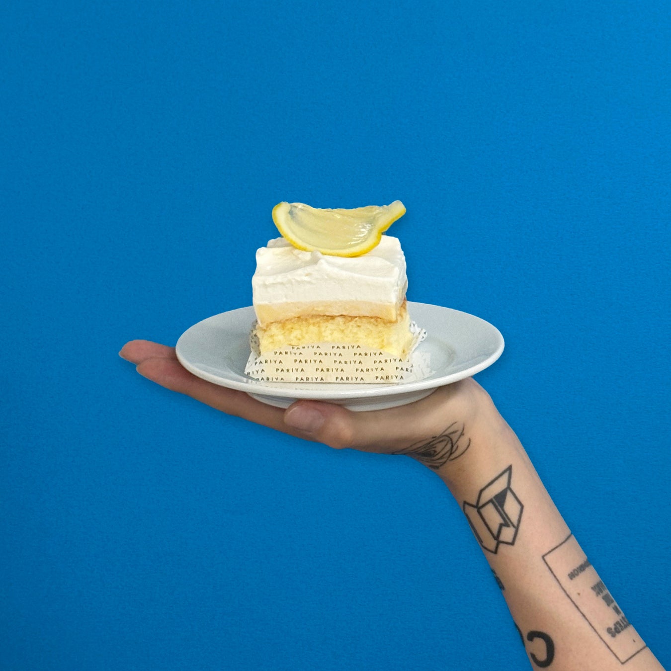 レモンが鮮やかに香る、夏のショートケーキ＜PARIYA＞