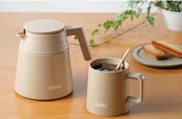 コーヒー好きのための『サーモス 真空断熱コーヒーサーバー（TTF-720）』と『サーモス 真空断熱マグカップ（JDZ-350）』を8月21日に新発売