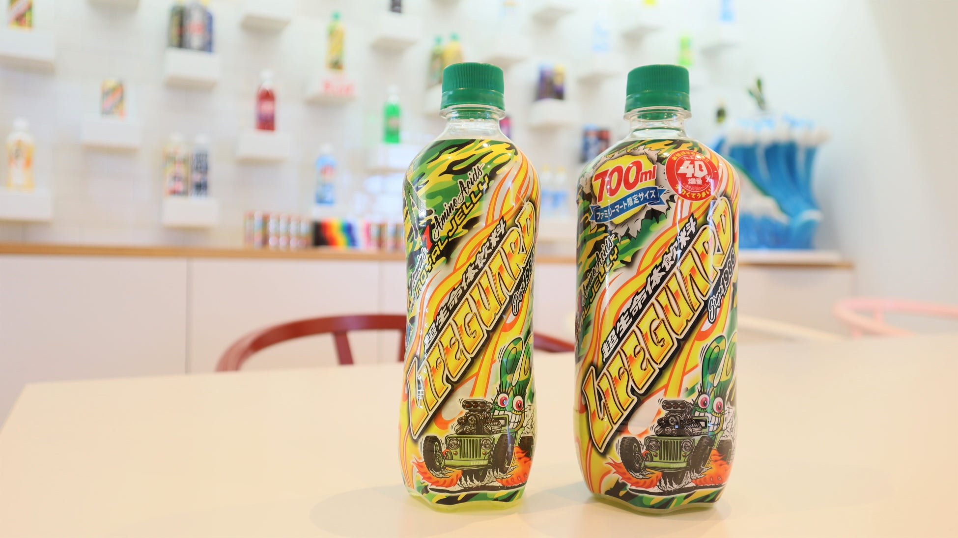 今年も堂々登場。ファミリーマート限定「メガライフガード」（700ml）発売決定！