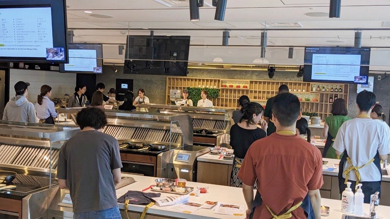 日本フードドクター食医学協会がGoogle社内の料理教室「Kitchen Sync」で食医学の観点をもとにレッスンを行いました。