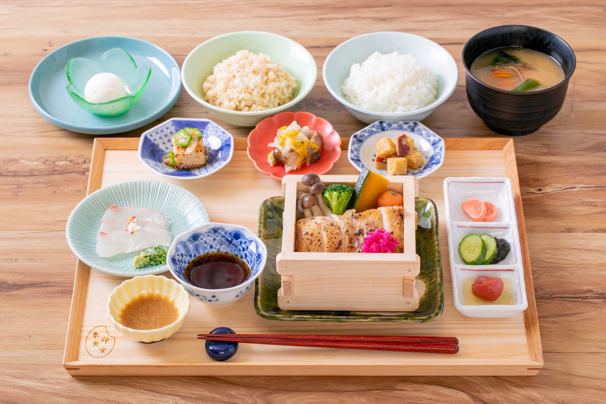 ブロンコビリーのバイヤーが厳選！美味しさとやわらかさを兼ね備えた『炭焼き黒毛アンガスビーフカットステーキ』が９月６日(金)より新登場！