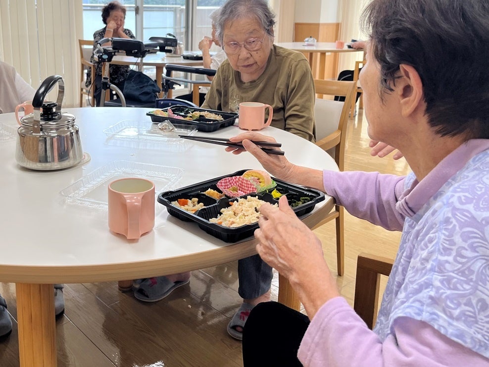 【共同リリース】グランドニッコー東京 台場とJALふるさとアンバサダーが共同開発鹿児島県食材を使用した限定メニューが東京の夜景を一望できる最上階「The Bar & Lounge」に登場