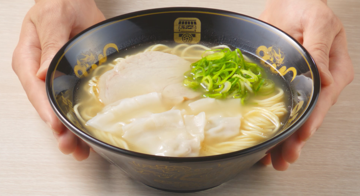 天下一品完全新作「塩ラーメン」が登場！
11/10(日)より全国販売開始！