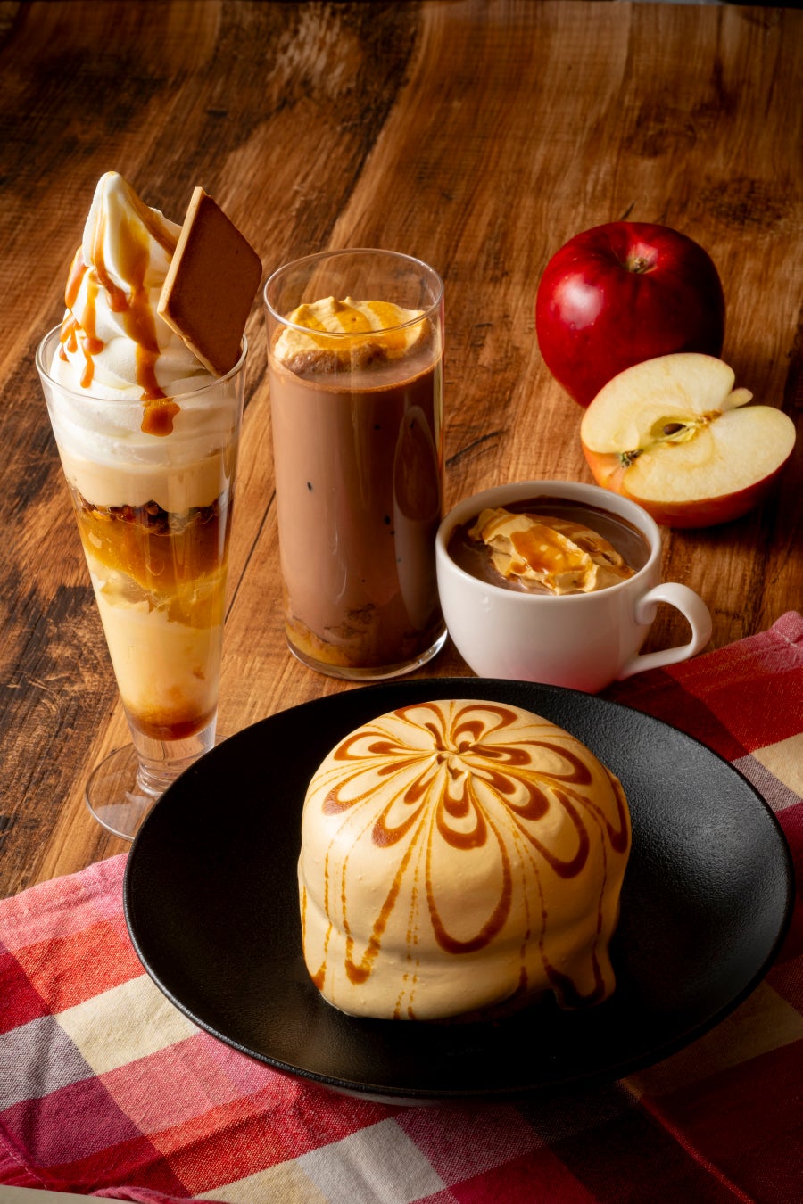 ロングセラー絵本『ぞうくんのさんぽ』のコラボレーションクッキー缶をCake.jpにて12月3日から販売開始