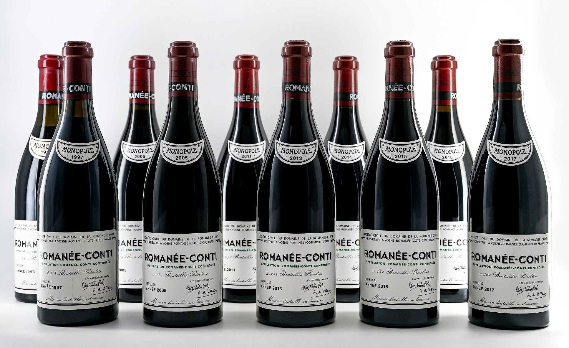 食品成分の体内動態や機能発現機序を詳解し、吸収・代謝に影響を与える外的因子も解説。機能性と安全性を備えた食品開発に貢献する1冊が普及版となって登場！