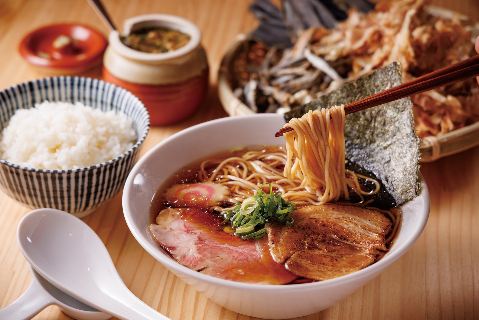 【タカノフルーツパーラー】2月のタカノフルーツティアラは苺とチョコがテーマのアフタヌーンティーと120分のフルーツ食べ放題