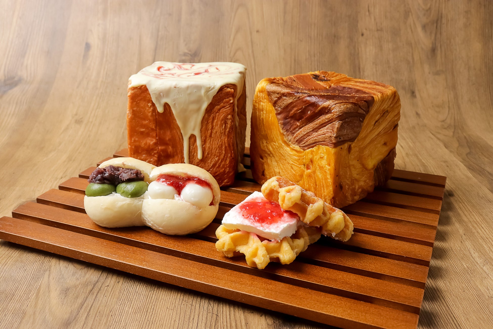 レモンの爽やかな酸味とコクのあるミルクが「幸せな気持ち」にしてくれる贅沢感のあるキャンデー「しあわせレモンキャンデー クリーミーレモン味」